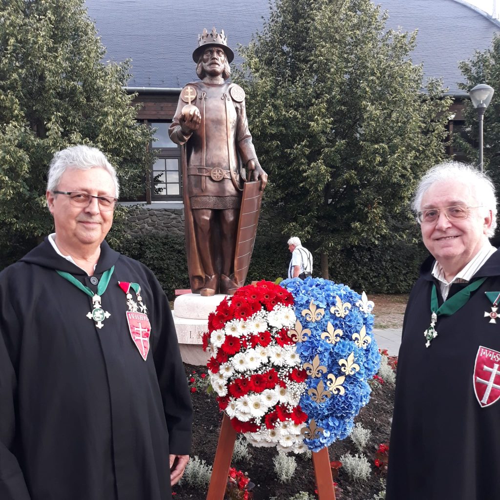 lg Balogh Gyula és lg dr Reményi György az I Károly király szoborának avatásán, Visegrád / fotó lg dr Reményi György